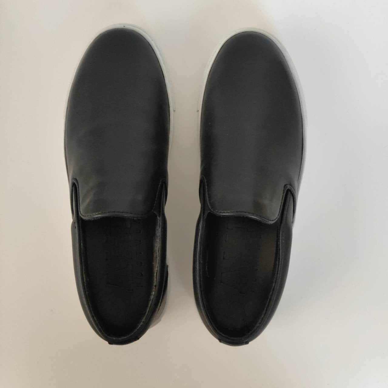 COURT Black Lining Edition